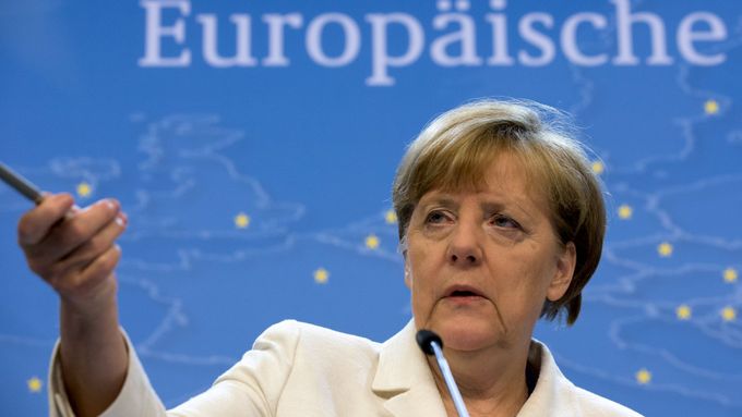 Merkelová: Není možné nechat v tom jednu zemi samotnou.