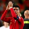 Cristiano Ronaldo zdraví fanoušky po zápase Ligy národů Portugalsko - Česko