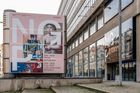 Národní galerie kritizuje Vodafone kvůli spotu, znevažuje prý současné umění
