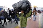 Plán přesunu uprchlíků do Turecka narazí u soudu, varují obhájci práv běženců