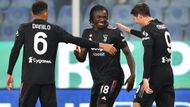 Serie A má v top 10 jen jediného zástupce. A není jím žádný z milánských klubů, nýbrž Juventus Turín. Výnosy Bianconeri podle analytiků v minulém ročníku činily 433,5 milionu eur.