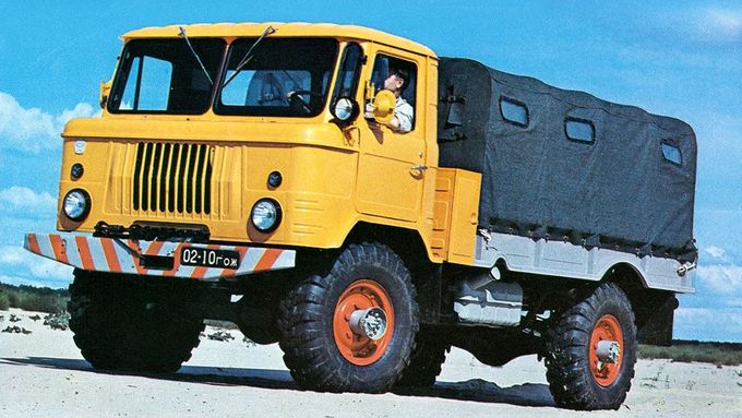 GAZ 66 patřil k oblíbeným nákladním modelům.