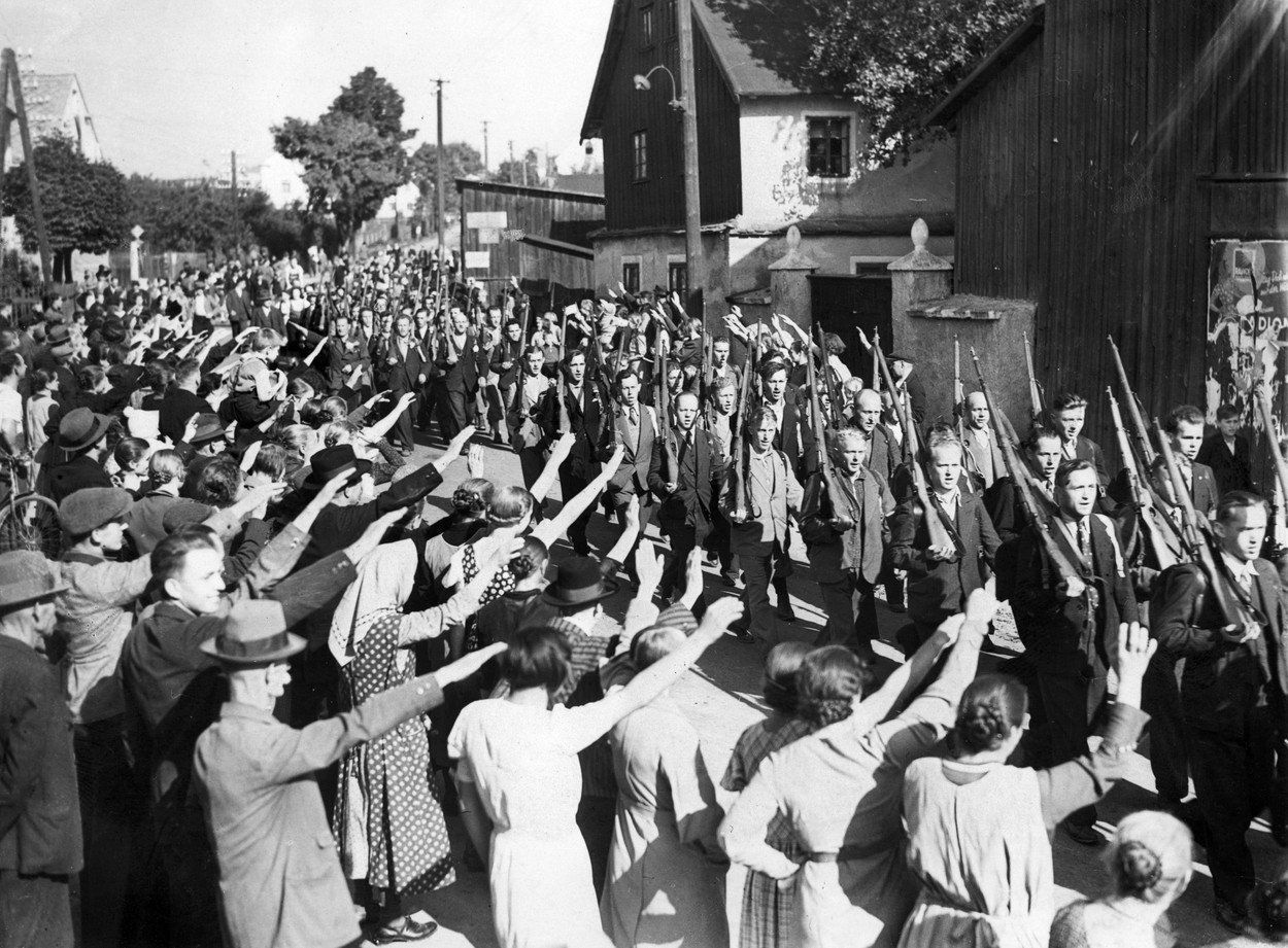 Nepoužívat / Jednorázové užití / Fotogalerie / Vyhnání Čechů z pohraničí v roce 1938 / Profimedia / 39
