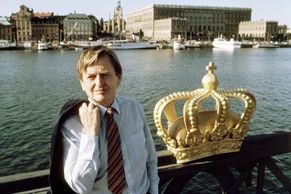 Obrazem: Kdo zabil švédského premiéra Olofa Palmeho? Policie hledala vraha 34 let