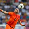 Wesley Sneijder v utkání Nizozemska s Dánskem v základní skupině B na Euru 2012