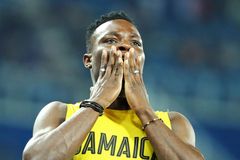 Jamajčan Omar McLeod vyhrál závod na 110 metrů překážek, Svoboda vypadl v semifinále