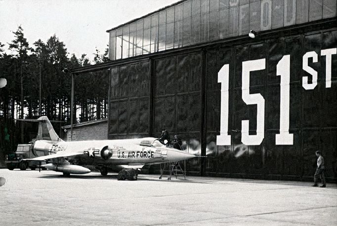 Letoun USAF F-104A na letecké základně Ramstein v Západním Německu v letech 1961-1962.