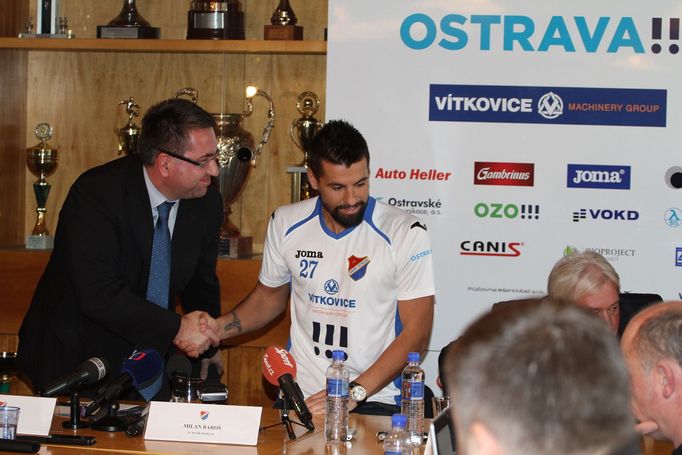 Milan Baroš podepsal smlouvu v Baníku Ostrava