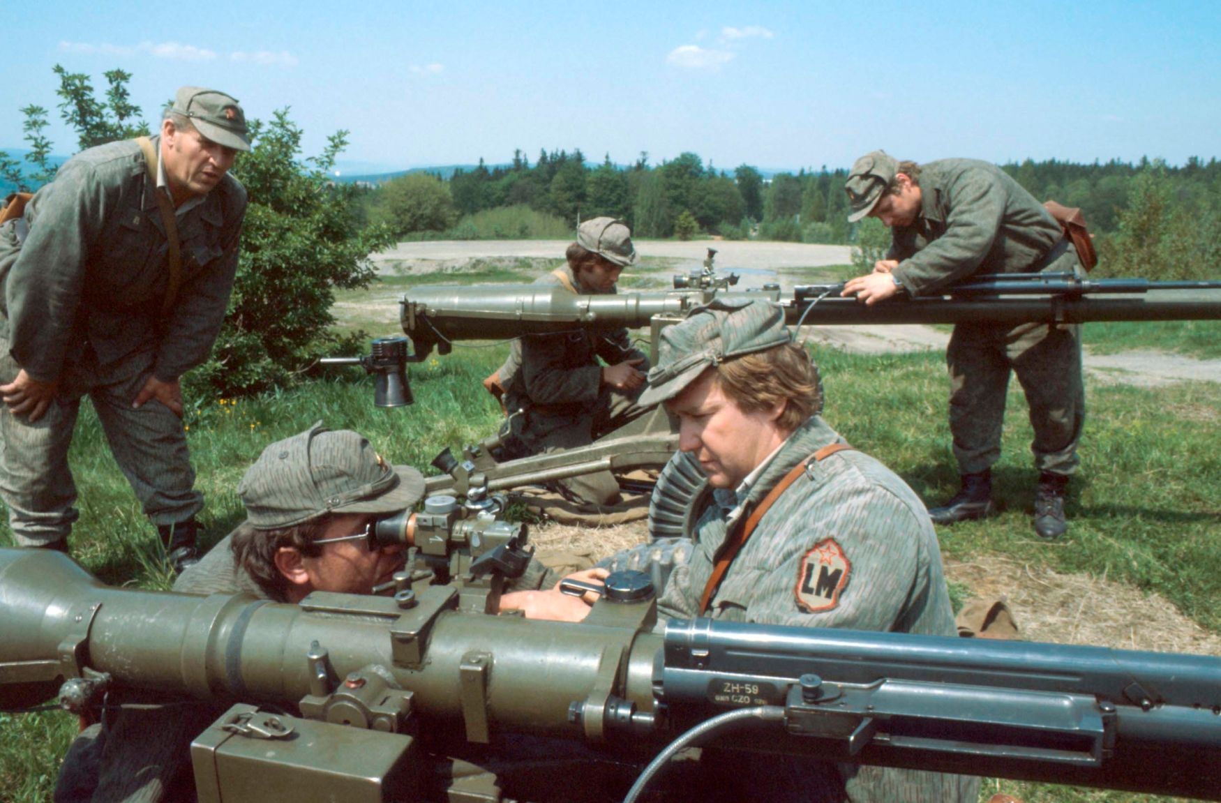 Lidové milice bezzákluzové kanóny ráže 82 mm cvičení 1987