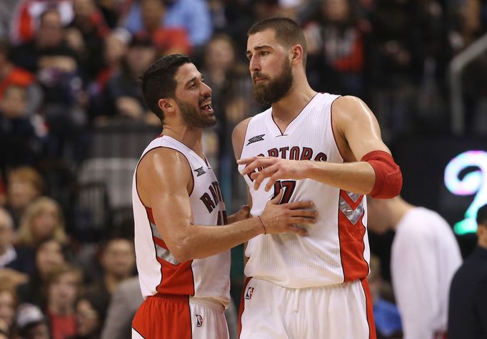 Greivis Vasquez a Jonas Valanciunas