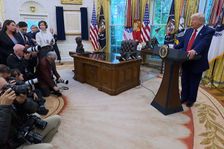 Až naprší a uschne. Trump a jeho "dva týdny" pro Putina začínají být k smíchu