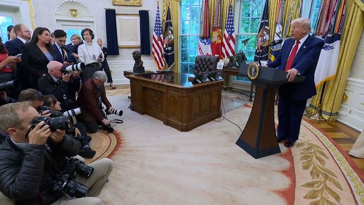 Reuters