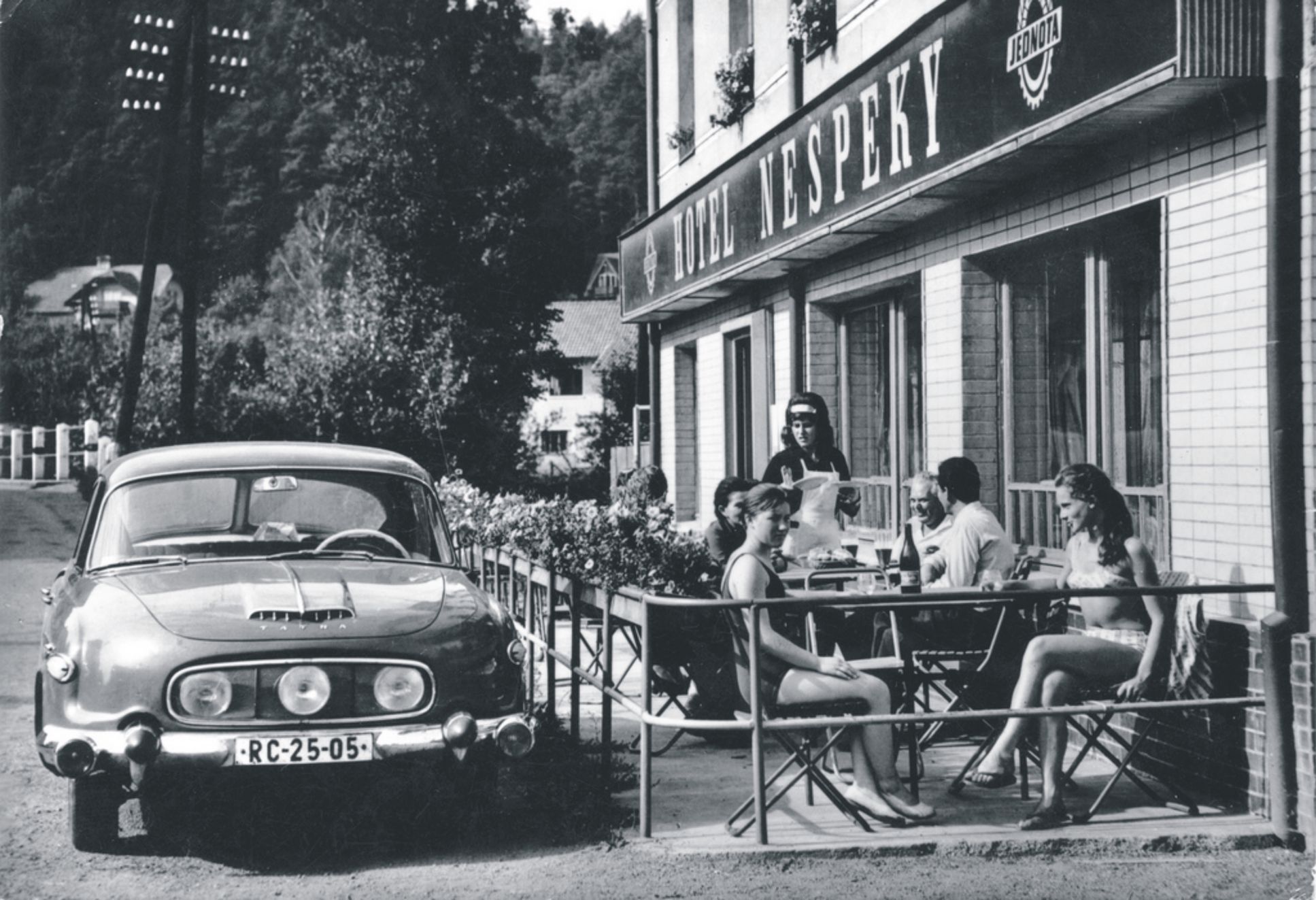 Tatra 603 - dobové fotky