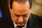 Berlusconi prodává vilu, v níž hostil Topolánka
