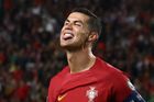 Ronaldo oslavil rekordní start dvěma góly, Slovensko ostudně ztratilo s Lucemburskem