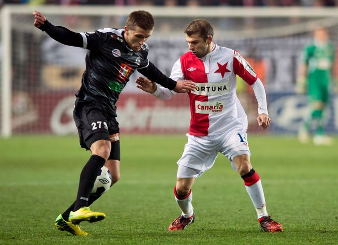 SK Slavia Praha - FC Hradec Králové: Levani Kenia - Daniel Trubač