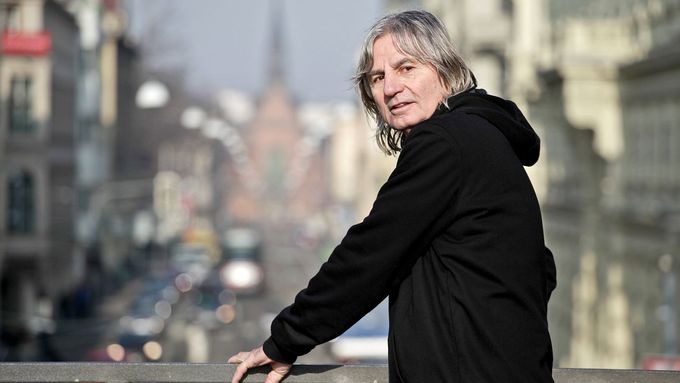 Brněnský rocker Pavel Váně, od 90. let kapelník Progres 2 a bývalý člen skupin Synkopy 61, Collegium Musicum nebo Atlantis.