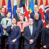 Keir Starmer, Macron, Zelenskyj, Fiala, Donald Tusk, Ursula von der Leyen