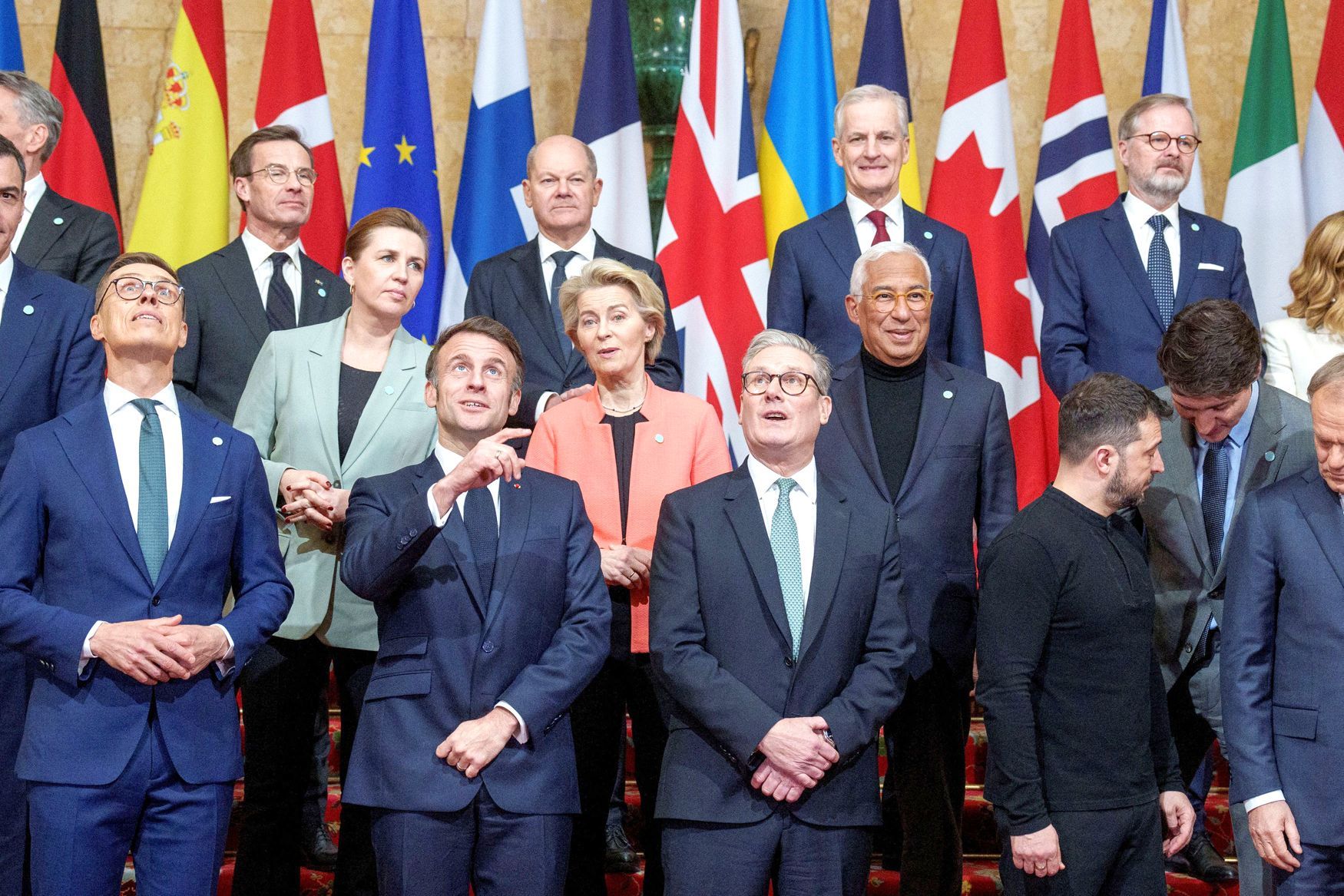 Keir Starmer, Macron, Zelenskyj, Fiala, Donald Tusk, Ursula von der Leyen