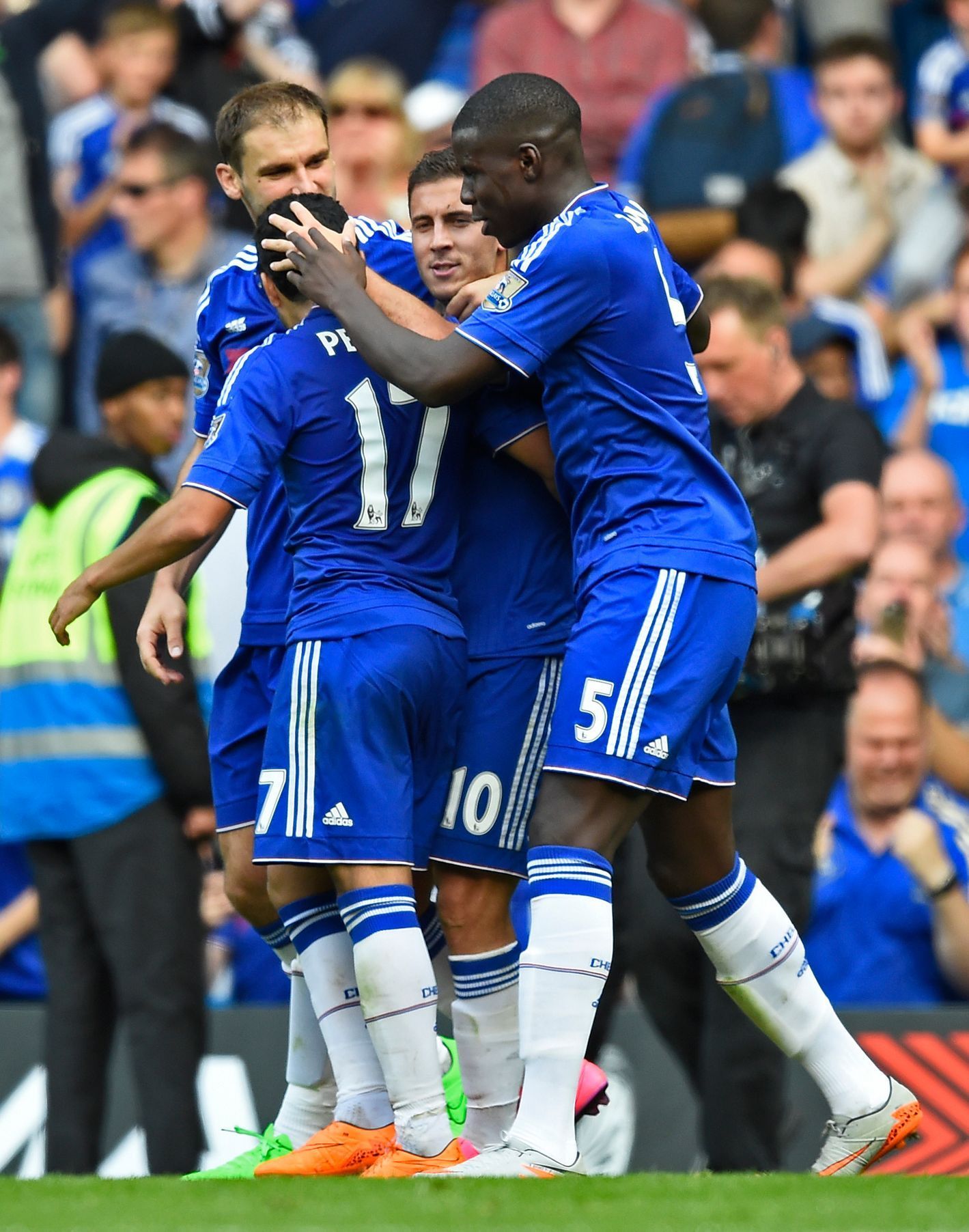 Chelsea's Eden Hazard celebrates with team mates