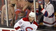 Někteří fanoušci "Habs", tedy Montrealu, jsou řádně rozehřátí již při rozbruslení.