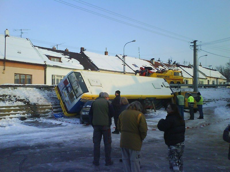 V Brně havaroval autobus MHD