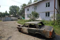 Výbuch miny v separatistické části Ukrajiny zabil tři chlapce, čtvrtého těžce zranil