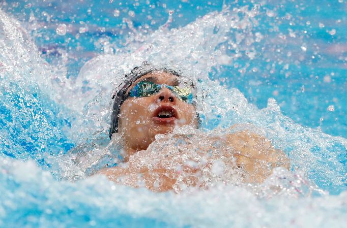 Swimming - FINA World Championships - Budapest, Hungary - June 19, 2022 Japan's Ryosuke Irie in action during the men's 100m backstroke semi final REUTERS/Bernadett Szabo