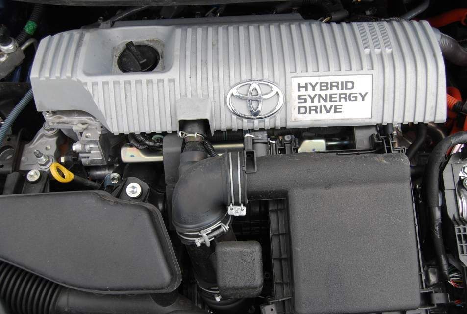 Automoto - Toyota Prius - 18