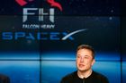 Vesmírná firma SpaceX propustí desetinu zaměstnanců, Musk chce podnik zeštíhlit
