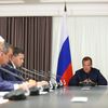 Dmitrij Medveděv zasedá v Krasnojarsku kvůli požárům na Sibiři