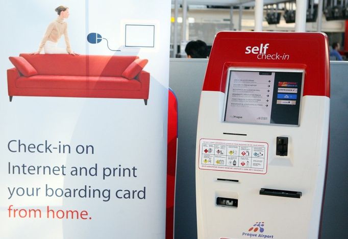 Tento kiosek společnosti Air France inspiroval letiště Ruzyně ve výrobě nových self check-in zařízení.