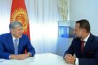 Kyrgyzský prezident se postavil za českou firmu Liglass. Zaplatí Rusům a umlčí to štěkání, řekl