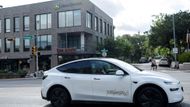 Zatím taxíky bez řidiče operují jen v texaském Austinu, nicméně údajně je v plánu i rozšíření do dalších měst minimálně v Texasu.