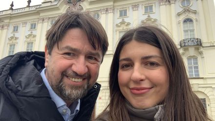 Reportéři Aktuálně.cz o setkání s arcibiskupem pražským Graubnerem a také o církvi