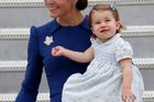 Britská vévodkyně z Cambridge, manželka prince Williama a matka jejich dvou dětí prince George a princezny Charlotte, oslavila v pondělí 35 let.