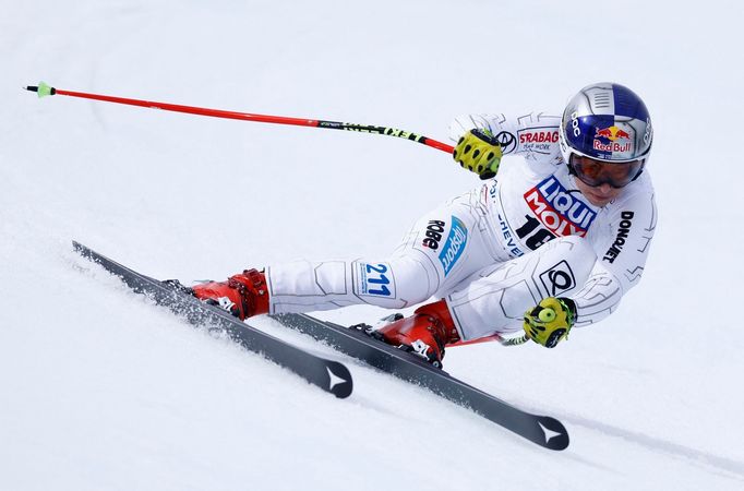 Ester Ledecká při super-G v Courchevelu 2022