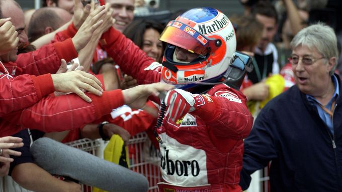 Před 20 lety Schumacher překonal Fangia. Rekordní série tím ale neskončila