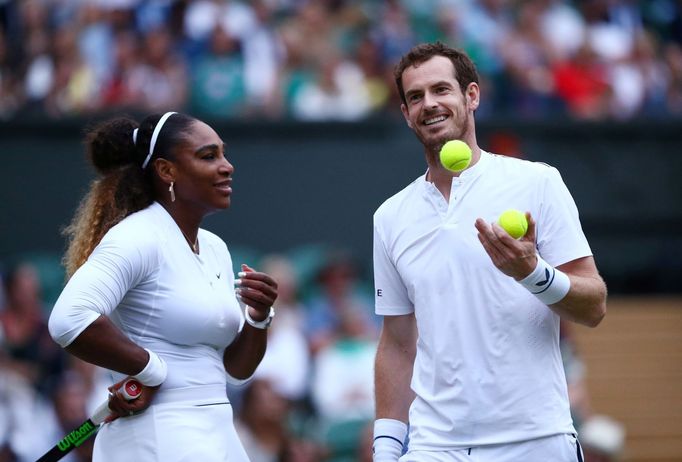 Andy Murray a Serena Williamsová na Wimbledonu 2019