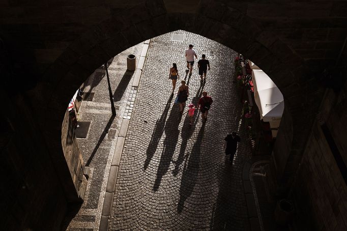 Tomáš Vocelka - Praha pod věžemi. Fotografie z Grantu Prahy 2018