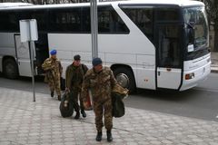 Ozbrojenci zatkli na Ukrajině lidi z OBSE. Také Čecha