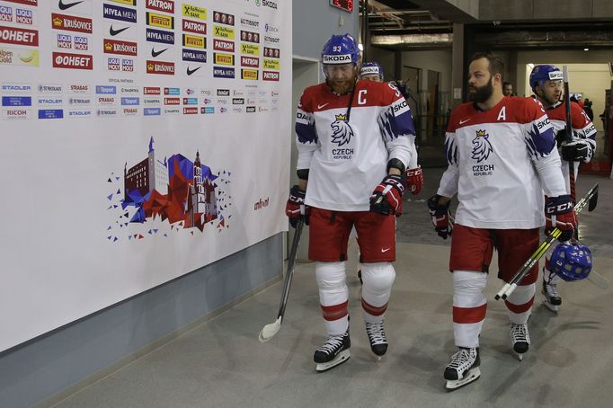 MS 2019, Česká hokejová reprezentace, týmové focení: Jakub Voráček, Radko Gudas