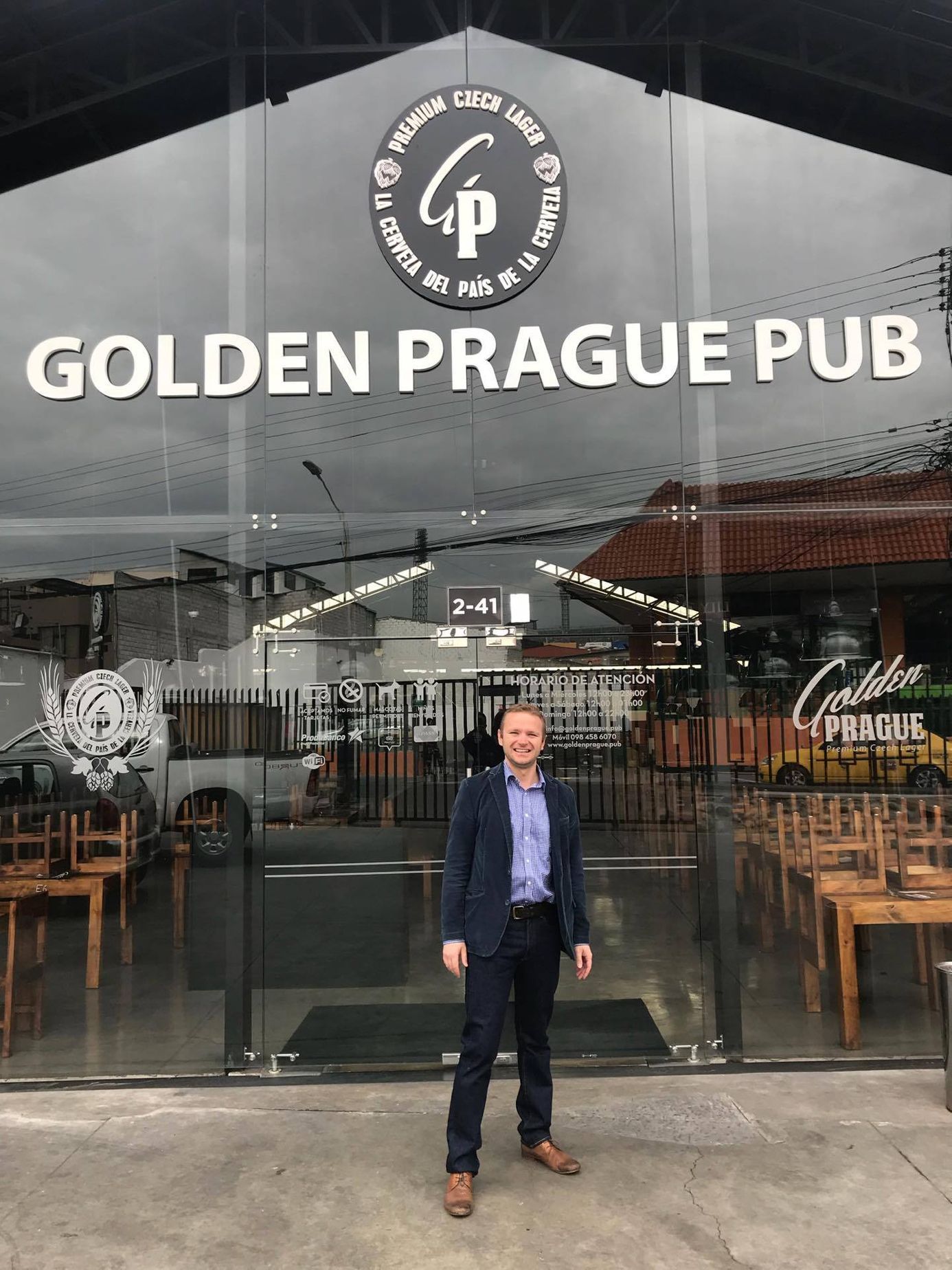 Martin Smetáček, Golden Prague Pub