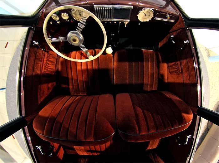 Tatra 87