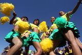 Za karnevalovou atmosféru v ulicích Johannesburgu by se nemuselo stydět ani brazilské Rio.