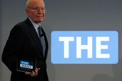 Murdoch a Jobs spustili iPadový deník, jinde nekoupíte