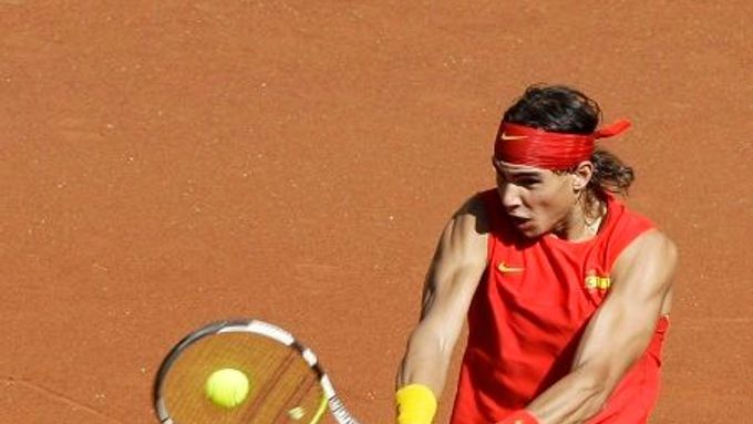 Rafael Nadal ve finále Španělsku nepomůže