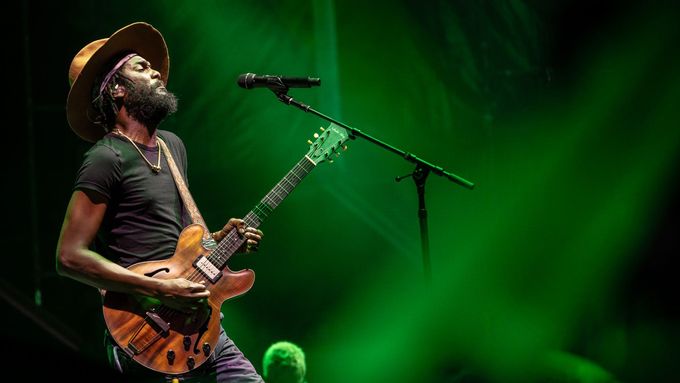 Gary Clark Jr's concert at the Colors of Ostrava festival culminated with the composition Habits.  Photo: Jiří Zerzoň