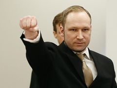Titulem nižší velitel WoW se zatím Breivik soudu kupodivu nepochlubil.