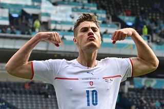 Patrik Schick slaví branku v zápase s Chorvatskem na Euru 2020